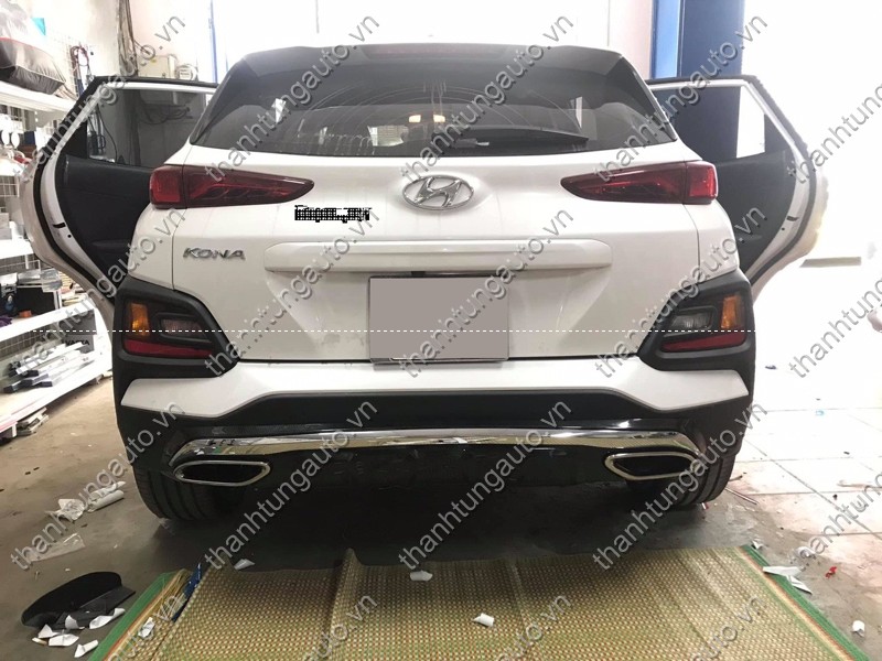 Lip sau chia 2 pô cho xe kona mẫu mer GLC