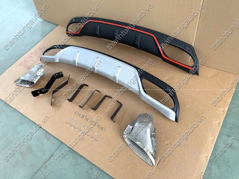 Lip chia 2 pô theo xe Mazda CX5 2018