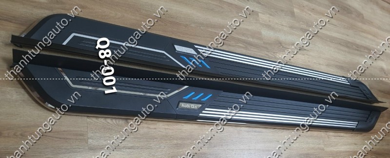 Bậc bước chân lên xuống cho xe Audi Q8