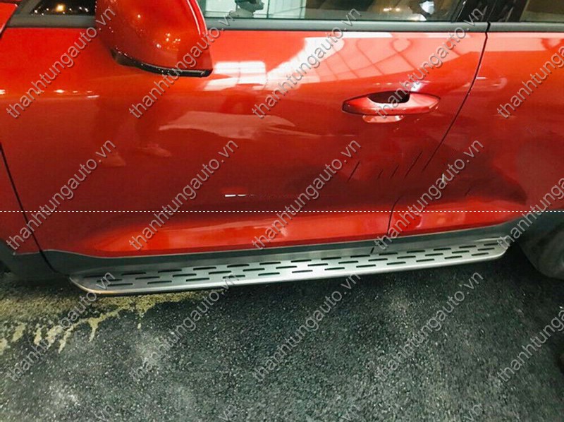 Bậc bước chân lên xuống cho xe Volvo XC40
