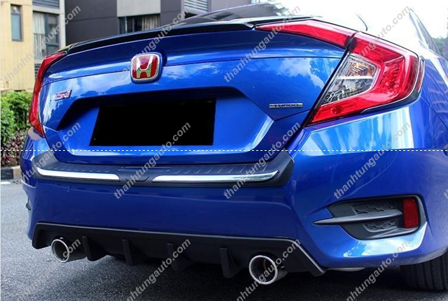 Lip sau chia 2 pô cho xe Civic 2017