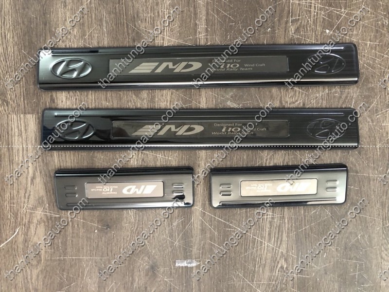 Nẹp bước chân không đèn hyundai i10 mẫu Titan