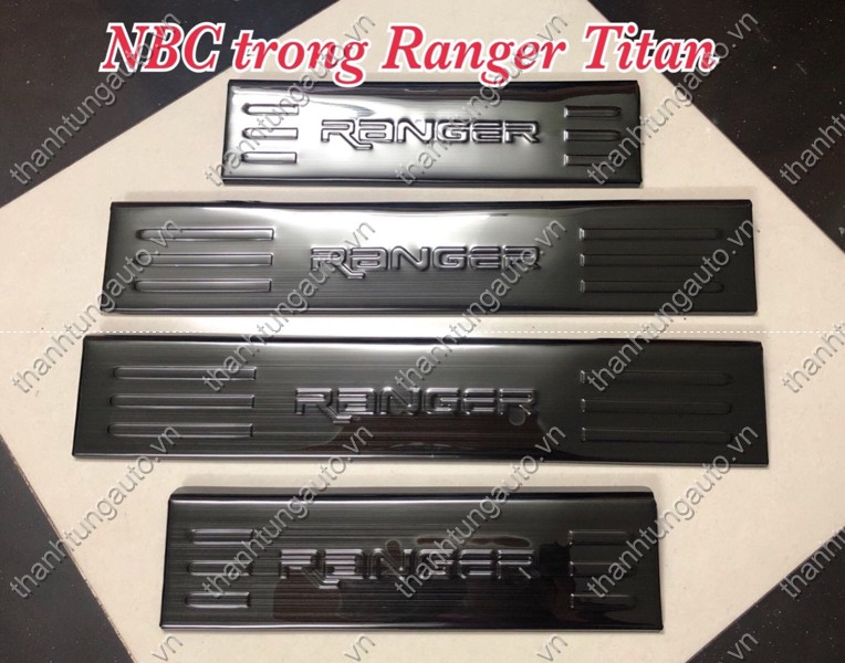 Nẹp bước chân trong titan cho xe Ford Ranger