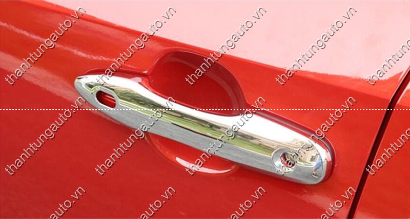 Ốp tay cửa xi mạ cho xe Cross