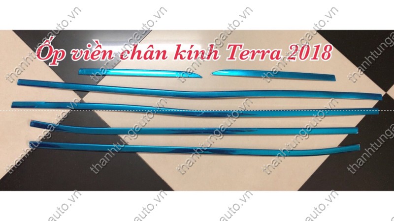 Nẹp chân kính cho xe Terra