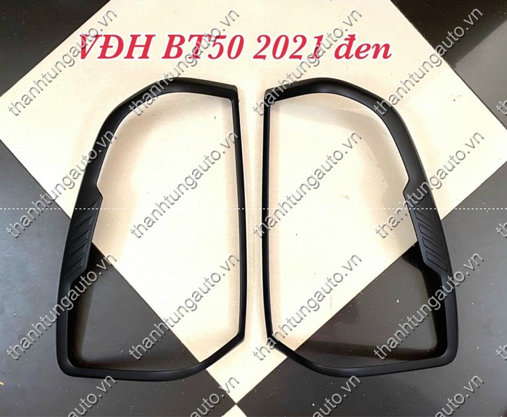 Viền đèn hậu màu đen cho Mazda BT50 2021+