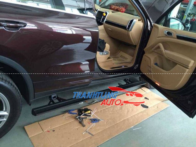 Bậc bước chân điện cho Porsche Cayenne 2011-2016