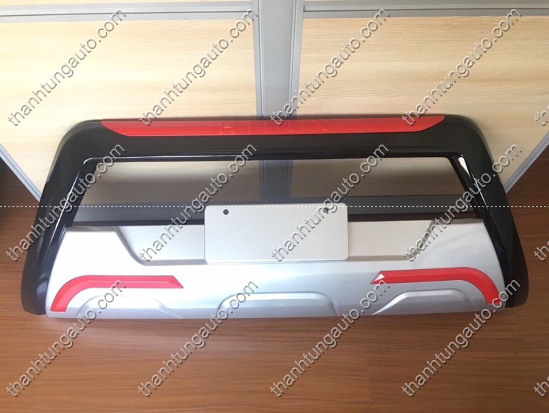 Cản ốp trước cho xe Toyota Hilux Revo 2015-2018