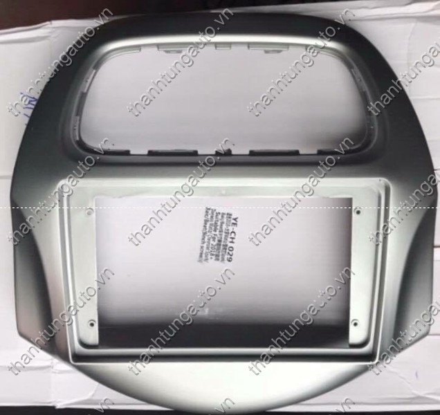 Mặt dưỡng lắp màn hình android cho xe Spark 2018