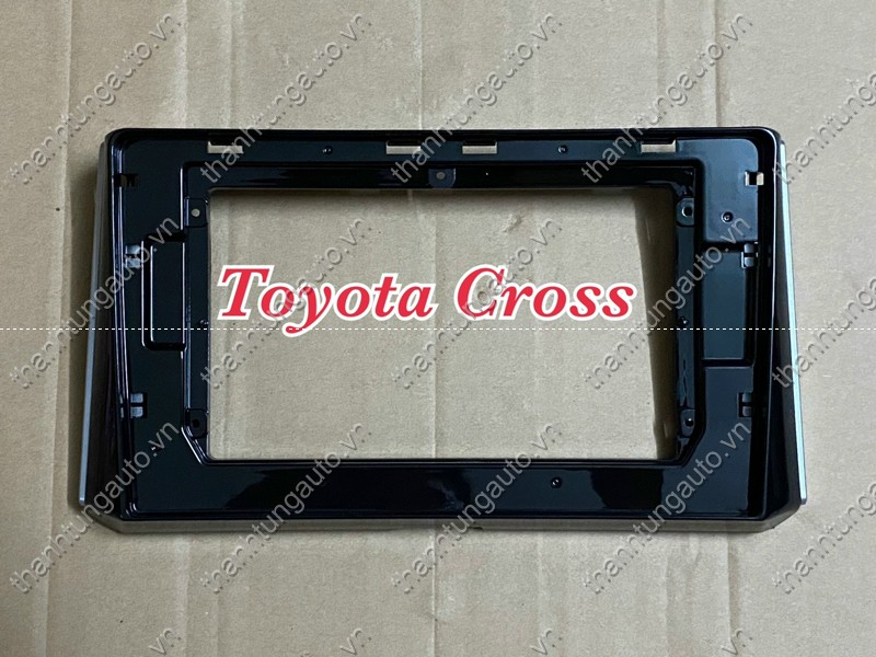 Mặt dưỡng lắp màn hình android cho xe Toyota Cross