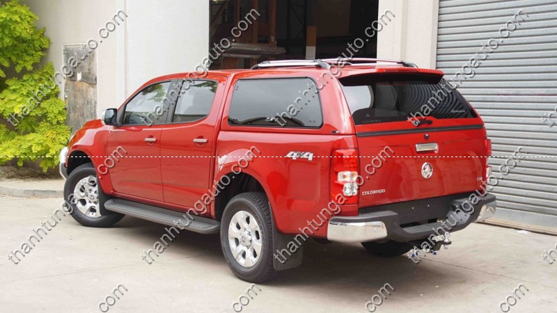Nắp thùng cao không đèn cho xe Colorado