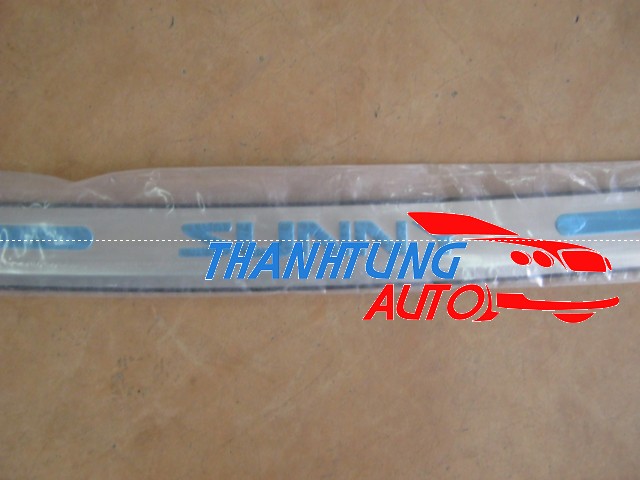 Nẹp chống xước cốp sau cho xe Sunny