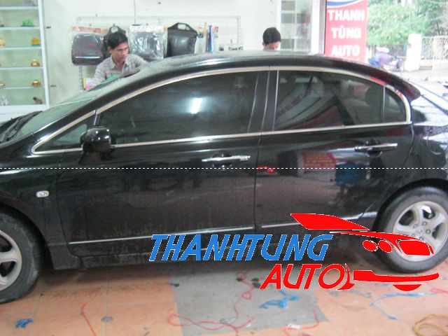 Nẹp chân kính + viền cong kính cho xe Honda civic 2006 - 2011