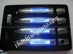 tay cửa có đèn led vios