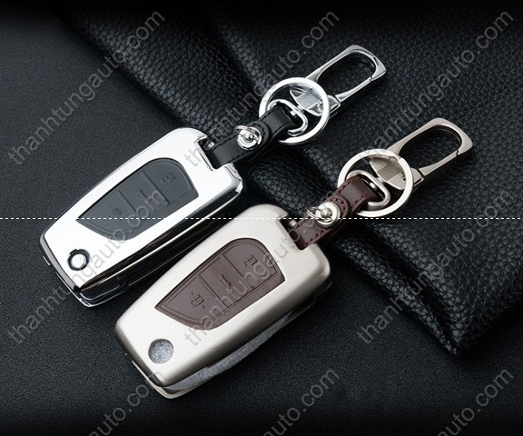 Bọc chìa khóa inox cho xe Corolla Altis 2014-2016