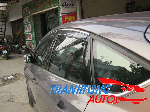 Vè che mưa chỉ mạ cao cấp cho xe Focus 2013-2018 (hatchback)