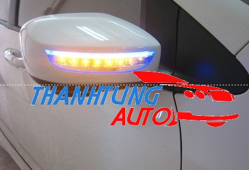 Ốp gương có đèn led 2 chiều cho xe honda city