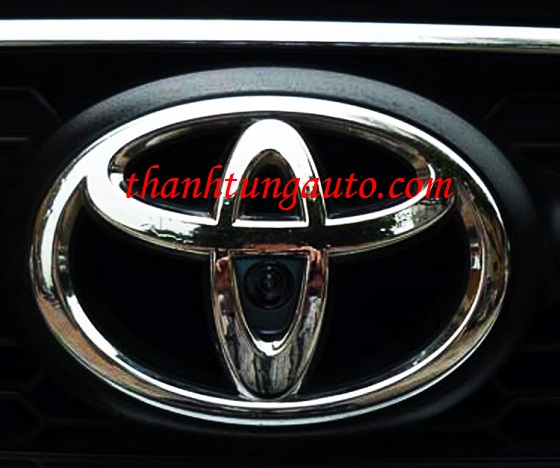 Camera tiến lắp logo cho các hãng xe