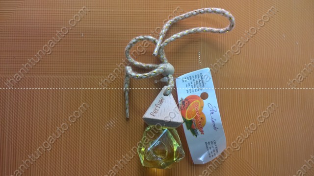 Tinh dầu thơm treo trên ô tô hương sả chanh