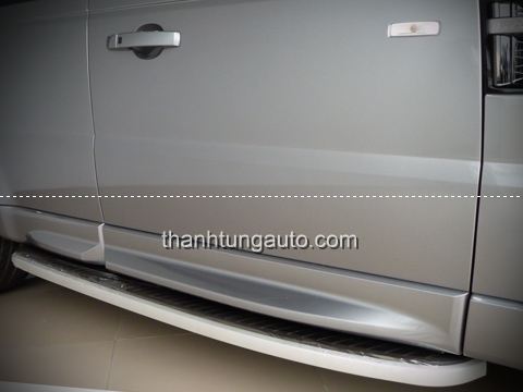 Bậc lên xuống theo xe Land Rover Discovery/Sport HSE 2011