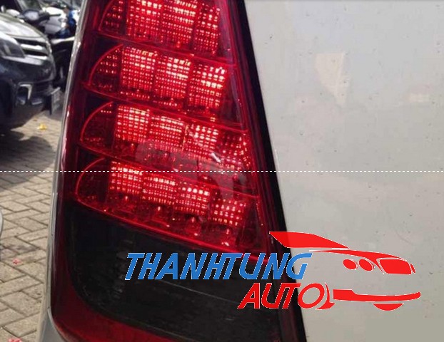 Đèn hậu độ Led Innova 2012-2014
