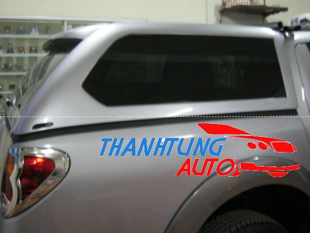Nắp thùng cao cho xe Triton kiểu landrover